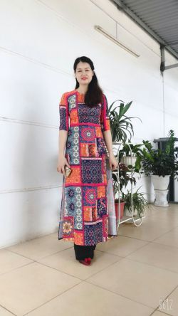 Cô Nguyễn Lan